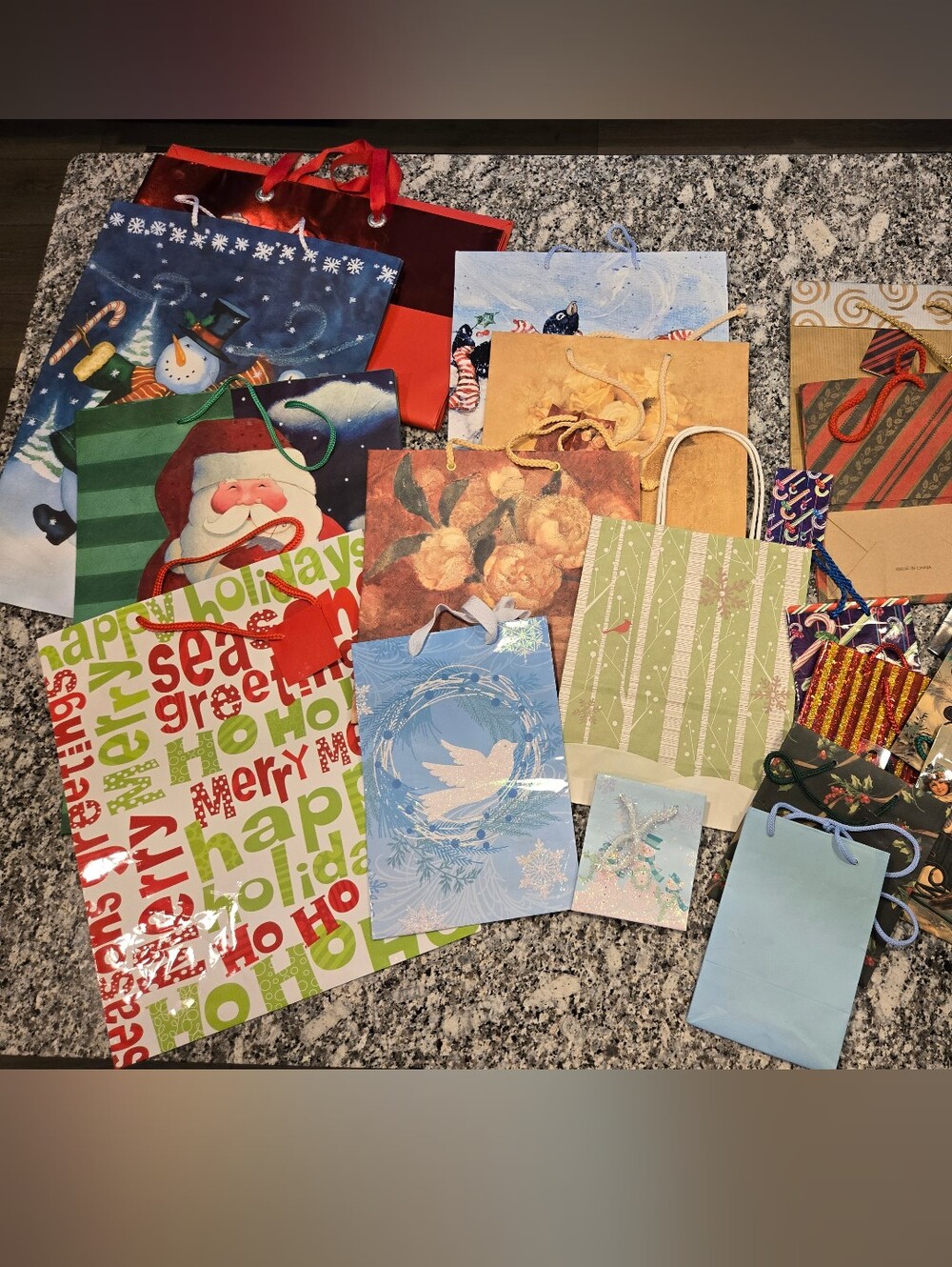 20 Assorted Holiday Gift Bags - Mixed Colors
